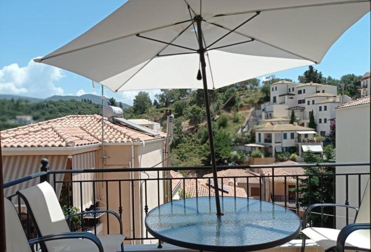 Hermes Holiday Home In The Port Of Sivota Extérieur photo