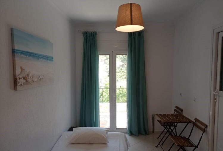 Hermes Holiday Home In The Port Of Sivota Extérieur photo