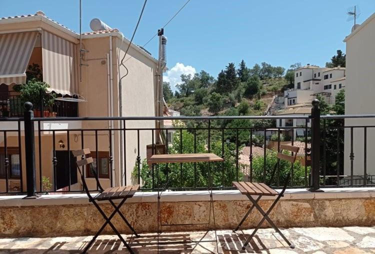 Hermes Holiday Home In The Port Of Sivota Extérieur photo