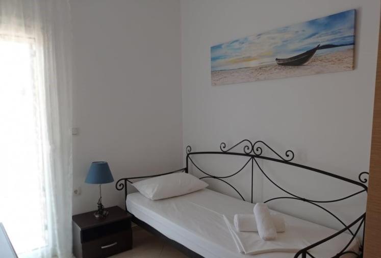 Hermes Holiday Home In The Port Of Sivota Extérieur photo