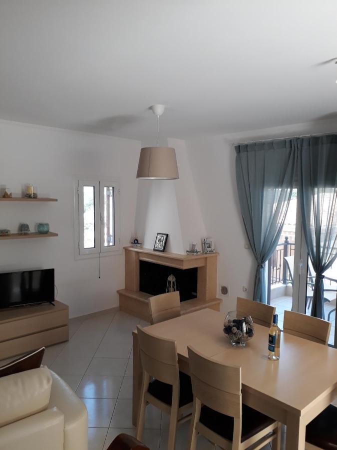 Hermes Holiday Home In The Port Of Sivota Extérieur photo